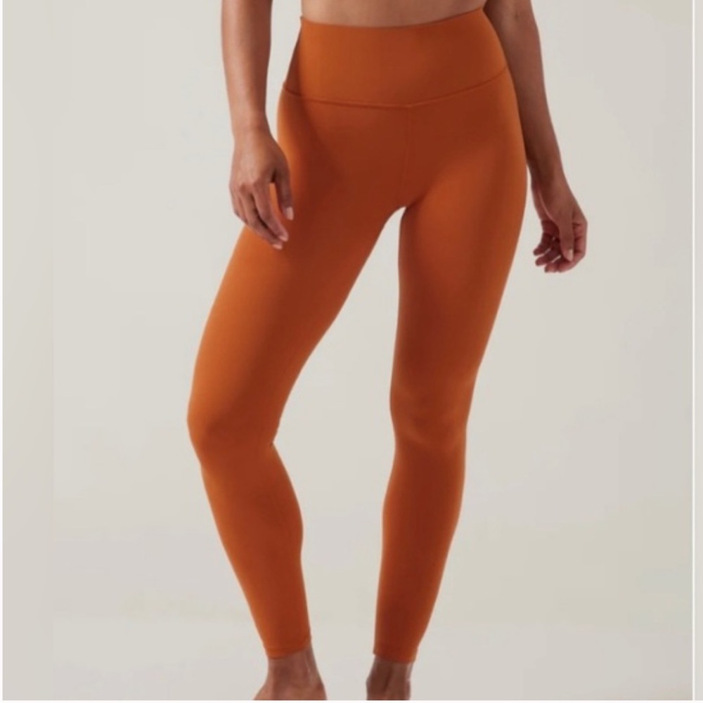 Athleta Transcend Tight Legging